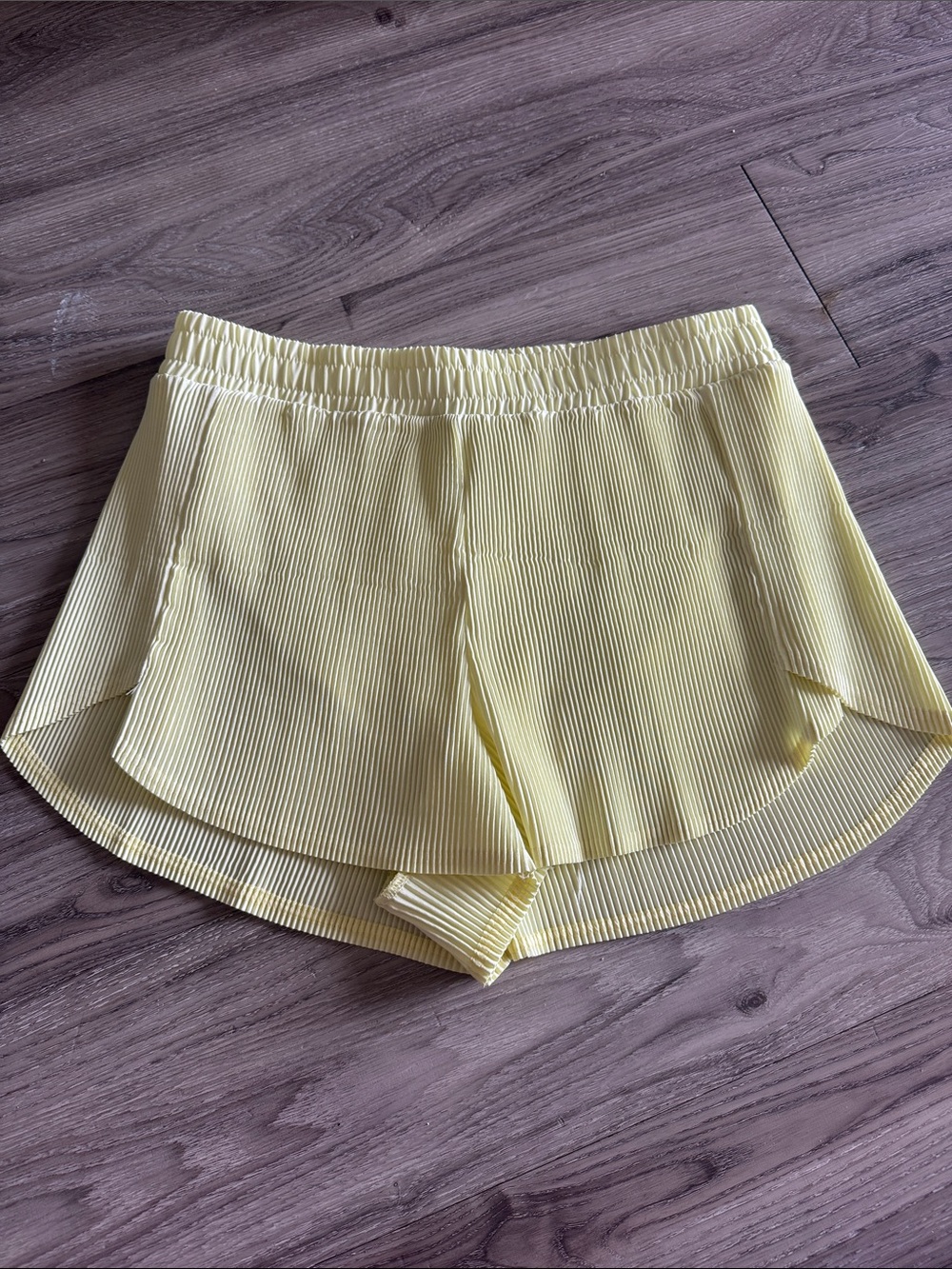 all in motion Light Yellow Pleated Athletic Shorts